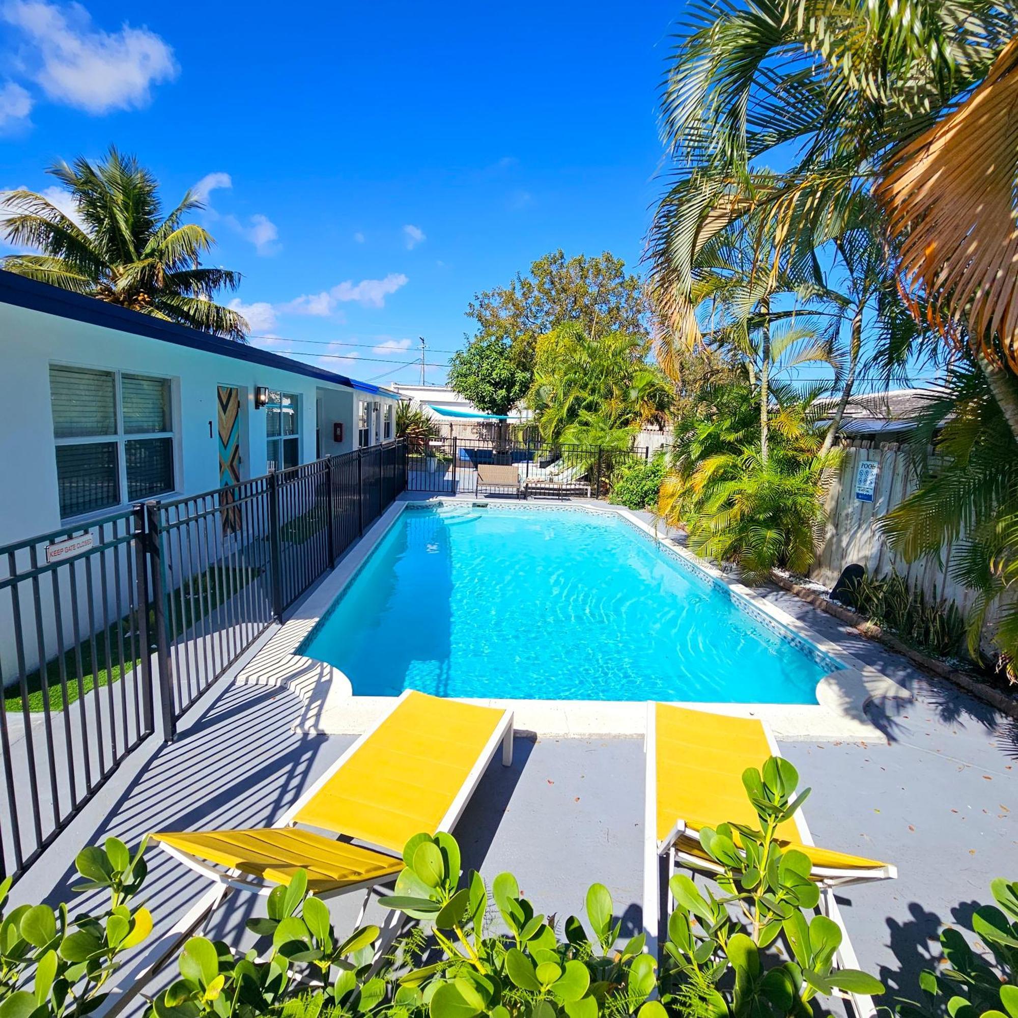 Equipped House W Pool & Patios, Near The Beaches, Prime Location- Ideal For Small Families, Coastal Haven Fort Lauderdale Ngoại thất bức ảnh