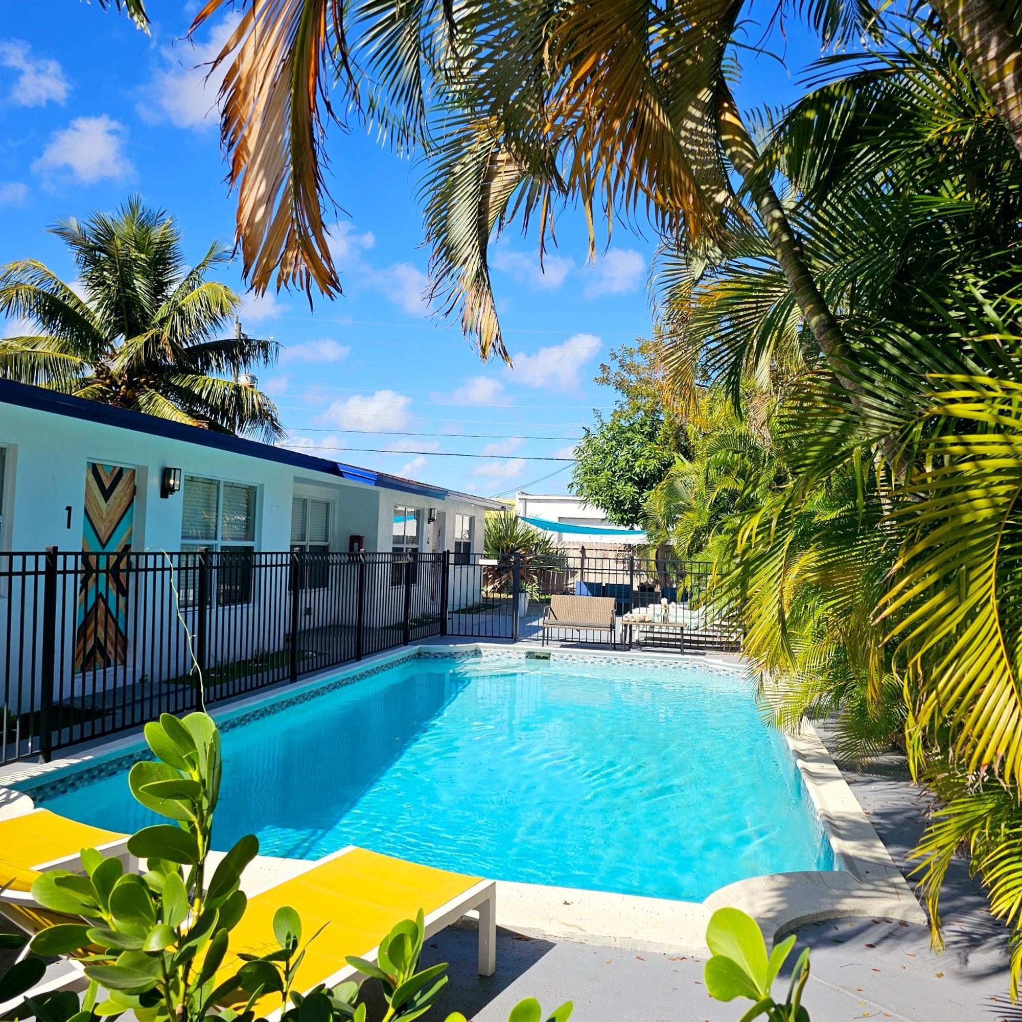 Equipped House W Pool & Patios, Near The Beaches, Prime Location- Ideal For Small Families, Coastal Haven Fort Lauderdale Ngoại thất bức ảnh